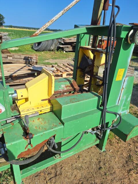 Holzspalter