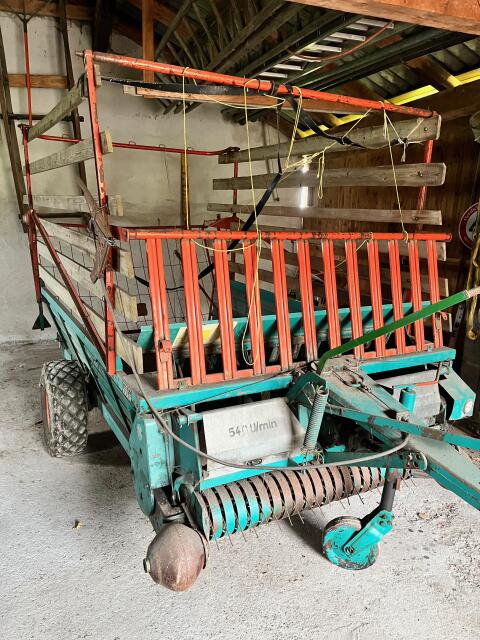 Ladewagen Steyr Hamster Plus 12