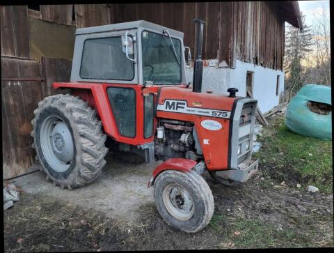 Massey Ferguson 575