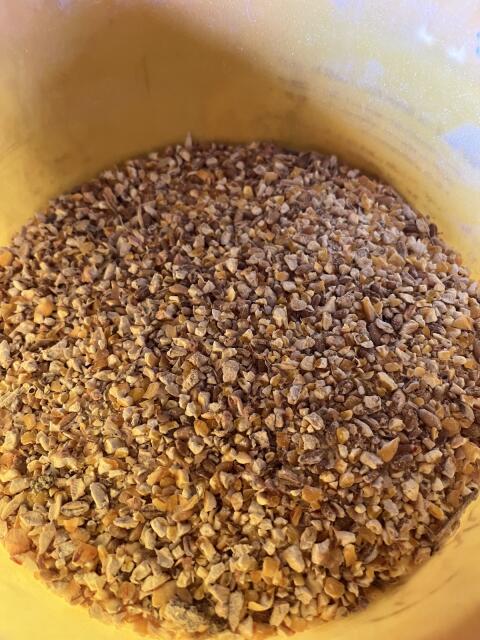 Schrot Mais, Weizen Futter