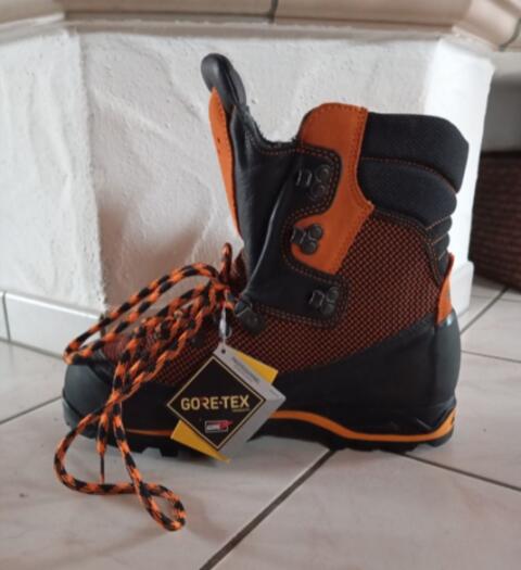 Schnittschutzstiefel Größe 43 Jalas