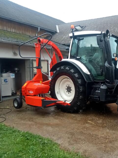 Kuhn MC 90S Twin