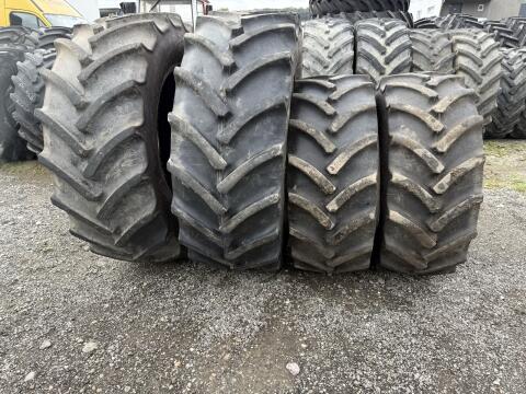 Reifen 540/65 R34 Mitas und 440/65 R24 Mitas AC 65 Traktor