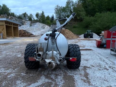 Lavrih AlpStorm 4050 Güllefass
