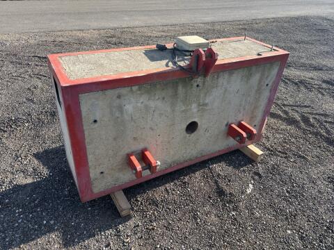 Heckgewicht ca. 1.700 kg