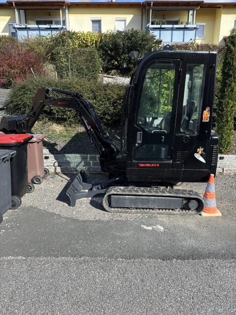 Minibagger Takeuchi TB016