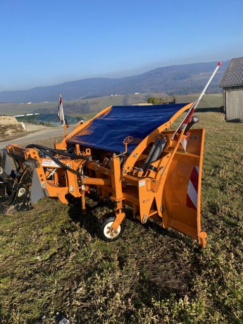 Hauer Schneepflug SRS 2 3200