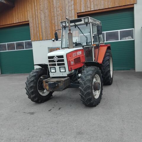Steyr 8110