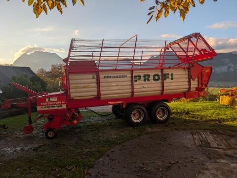 Pöttinger Ernteprofi 3