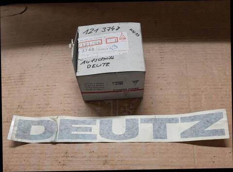 Deutz Aufkleber 121 3748