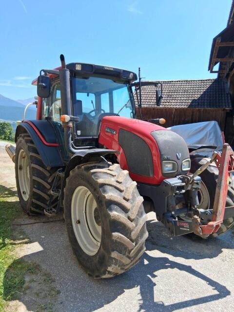 Valtra N92