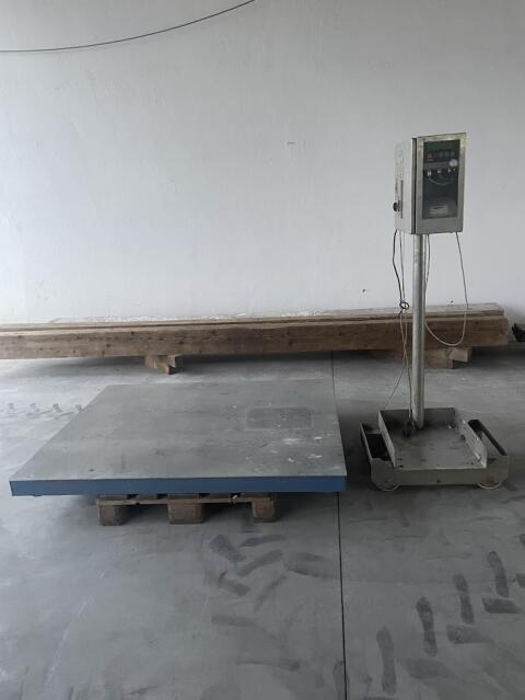 Plattformwaage 3.000 kg Kern