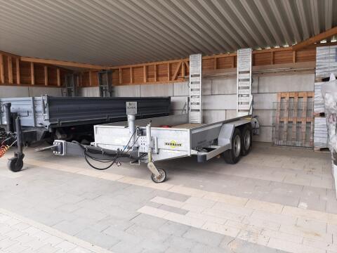 Baumaschinentransporter Humbaur