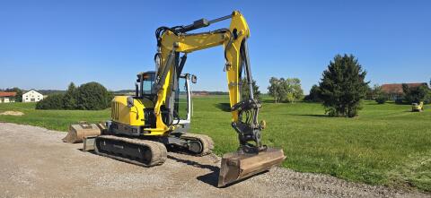 Wacker ET90 mit Verstellausleger und Powertilt
