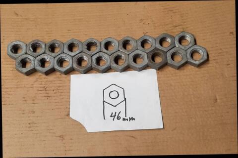 M 30 Muttern, Schlüsselweite 46 mm