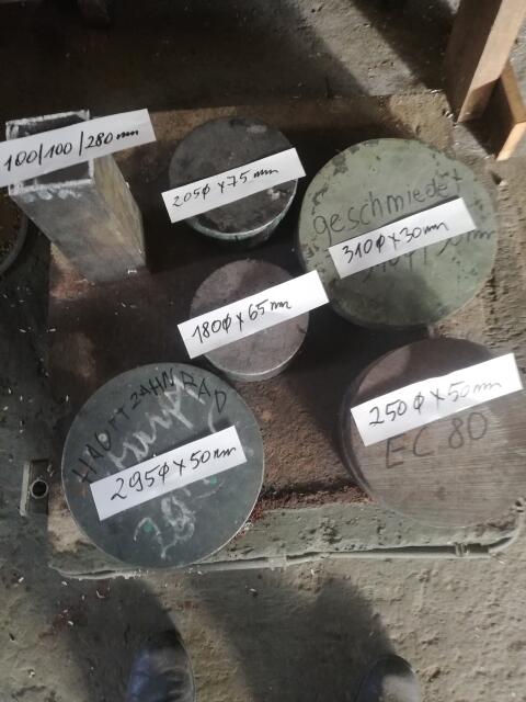Rundstahl und Vierkantstahl sowie Forstseile