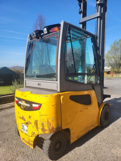 Jungheinrich EFG 425k