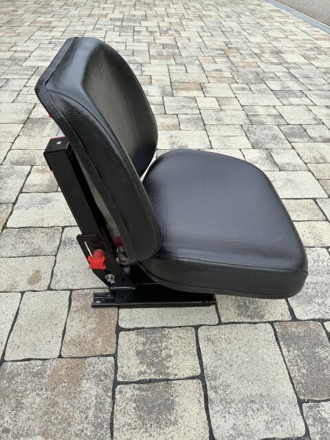 Traktorsitz Klepp 1050E