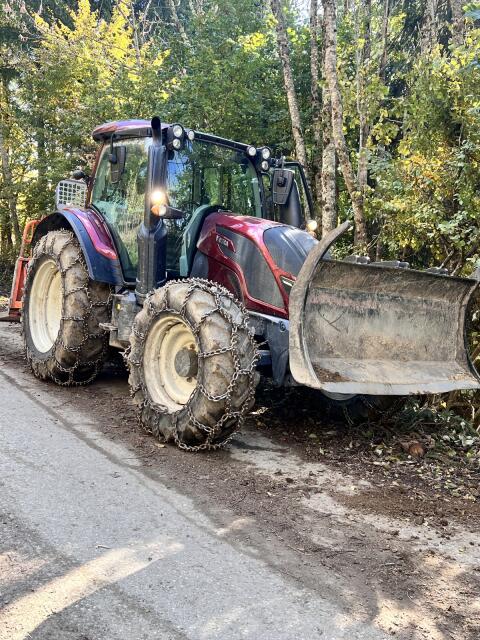 Valtra N124
