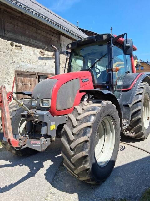 Valtra N92