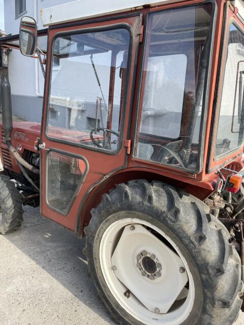 Schmalspurschlepper Fiat 474 DT