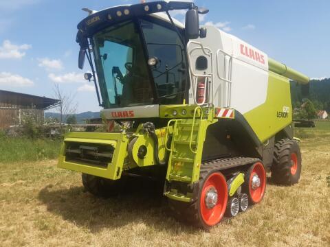 Lexion 670 TT mit Pflücker