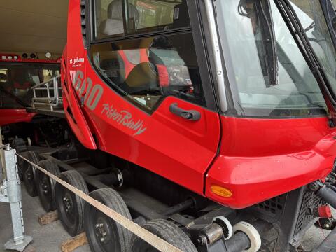 Pistenbully PB 600