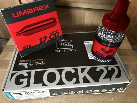 Glock 22 (Airgun) mit Zubehör