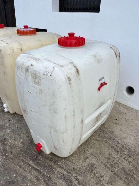 Weintank 500 l - 2 Stk.