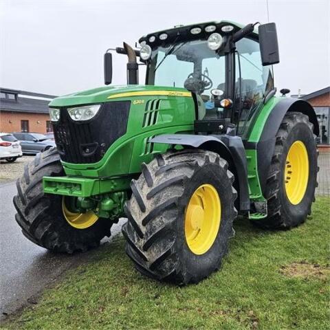 John Deere 6210 R