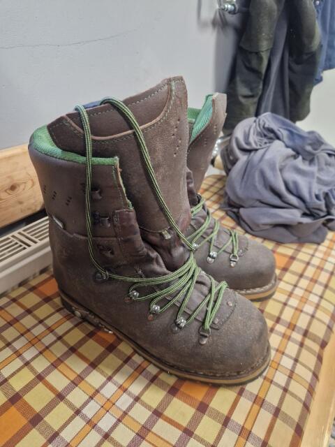 PSS Juchten Schnittschutzschuh