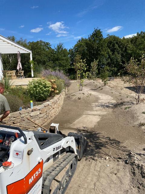 Bobcat MT 55 mit Schaufel