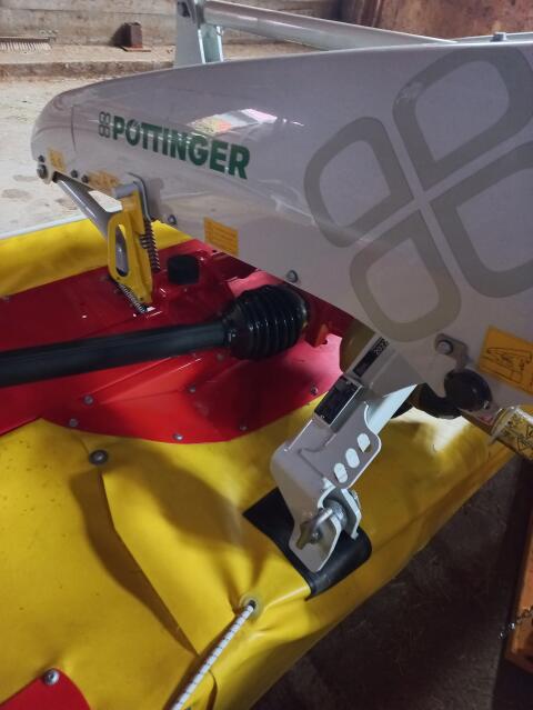 Pöttinger Alpha Motion Master 301