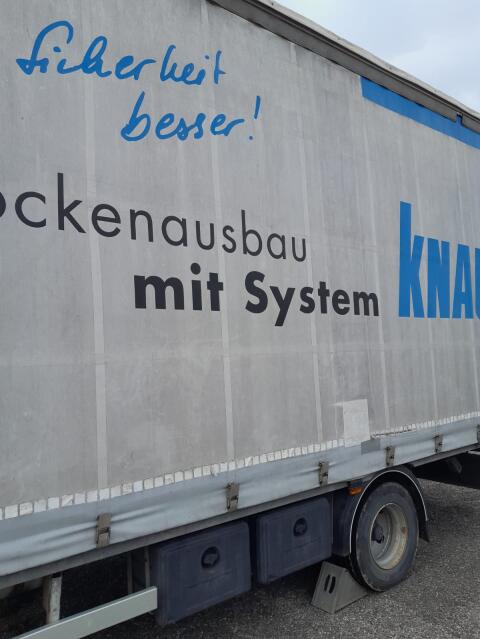 Zentralachsanhänger
