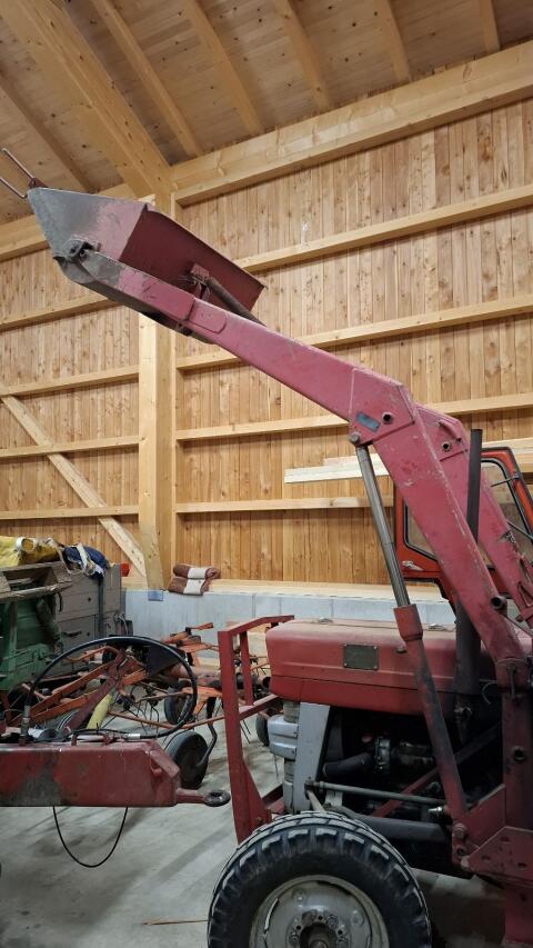 Frontlader Massey Ferguson 135