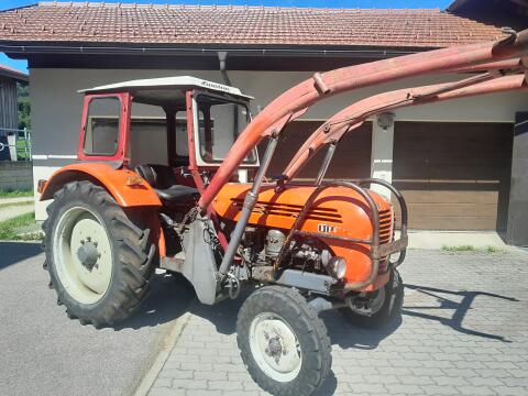 Steyr 288 mit Frontlader
