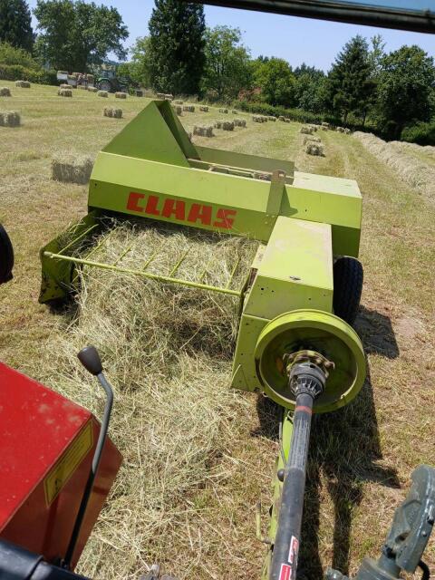 Verkaufe Heu in Kleinballen