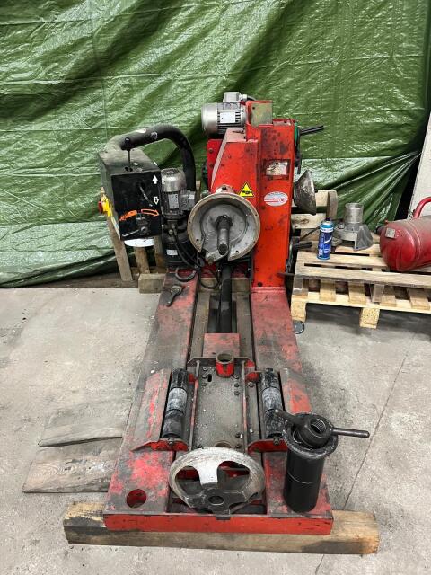 SICE Reifenmontiermaschine S520