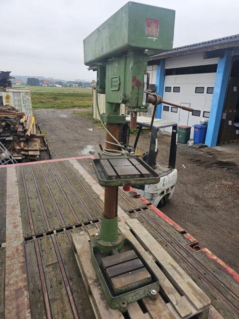 Ständerbohrmaschine