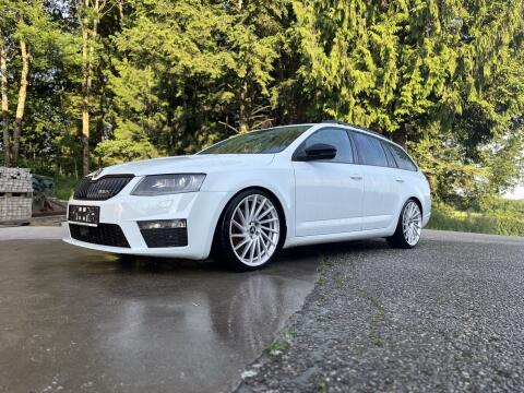 Skoda Octavia RS