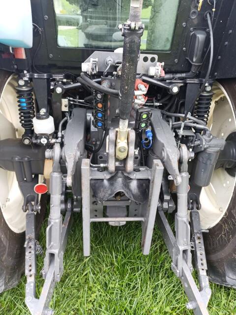 Valtra N 103.3 H5