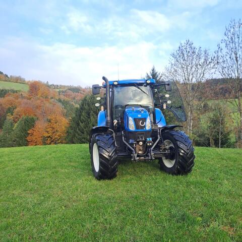 New Holland T6 140