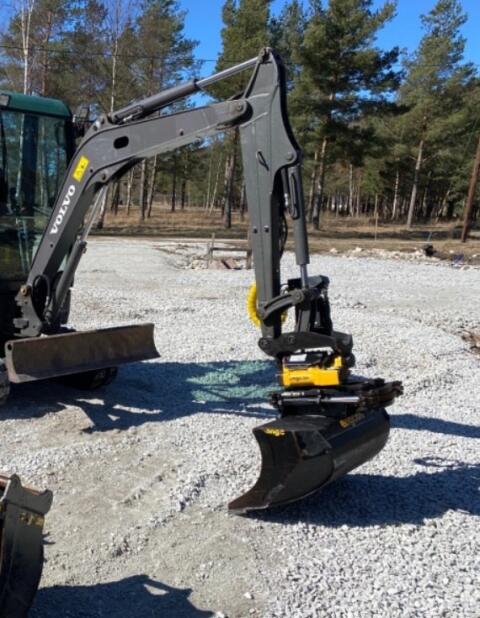 Volvo ECR25D