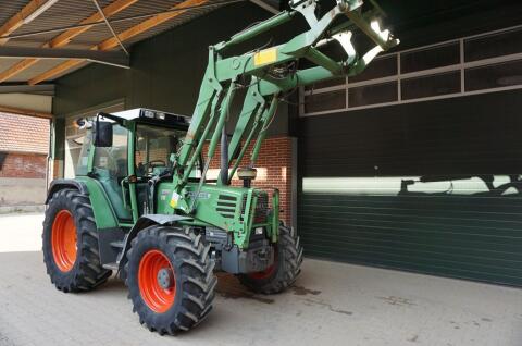 Fendt Farmer 308 LSA mit Frontlader
