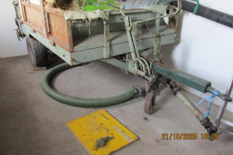 Schicht Miststreuer 1,5 t