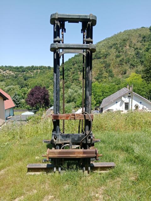 Hubmasten/Heckstapler