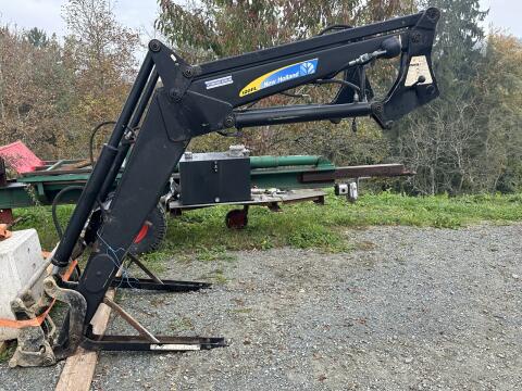 New Holland Frontlader Stoll