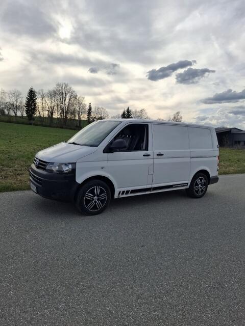 VW T5 Transporter