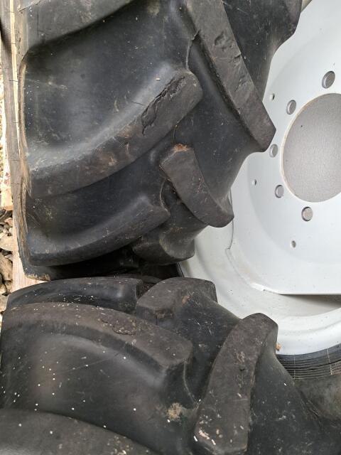 Lindner Geotrac 60 Reifen Felgen Radsatz
