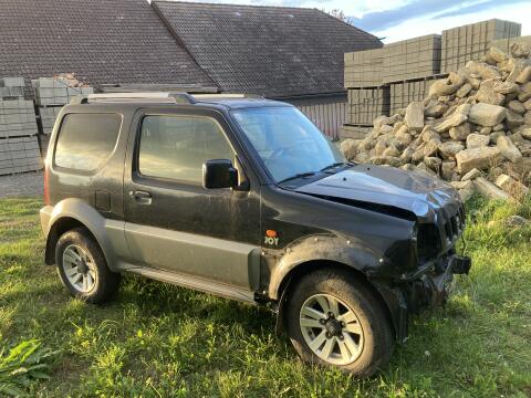 Suzuki Jimny Bj. 2010 85.000 km Benzin